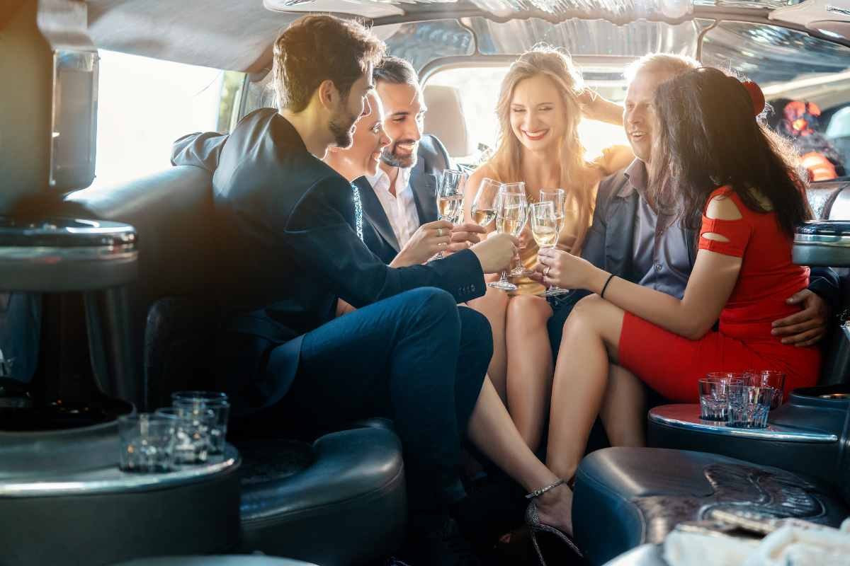 Luxury Group Travel Made Easy with Top-tier Party Buses
