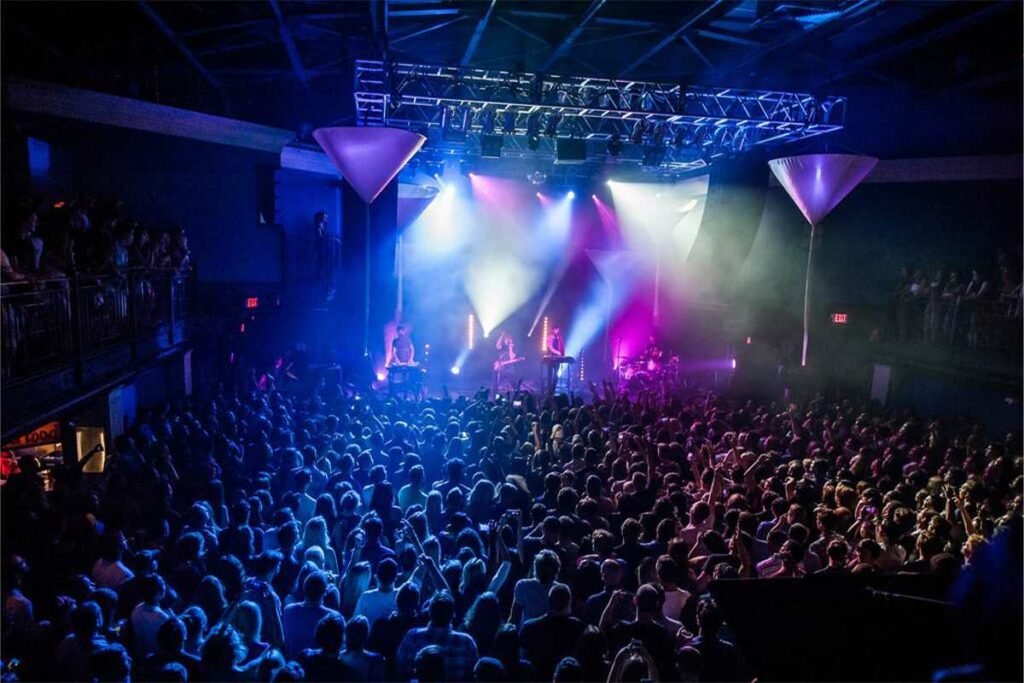 9 30 Club
