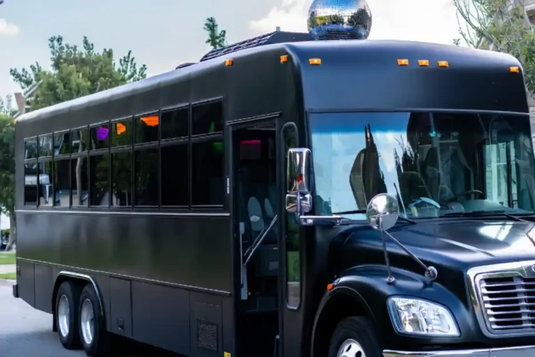 Party Bus Rentals Waldorf, MD | Best party buses in Waldorf, MD