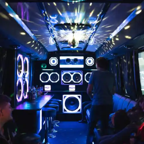 Homecoming & Prom Bus Rental in Waldorf MD