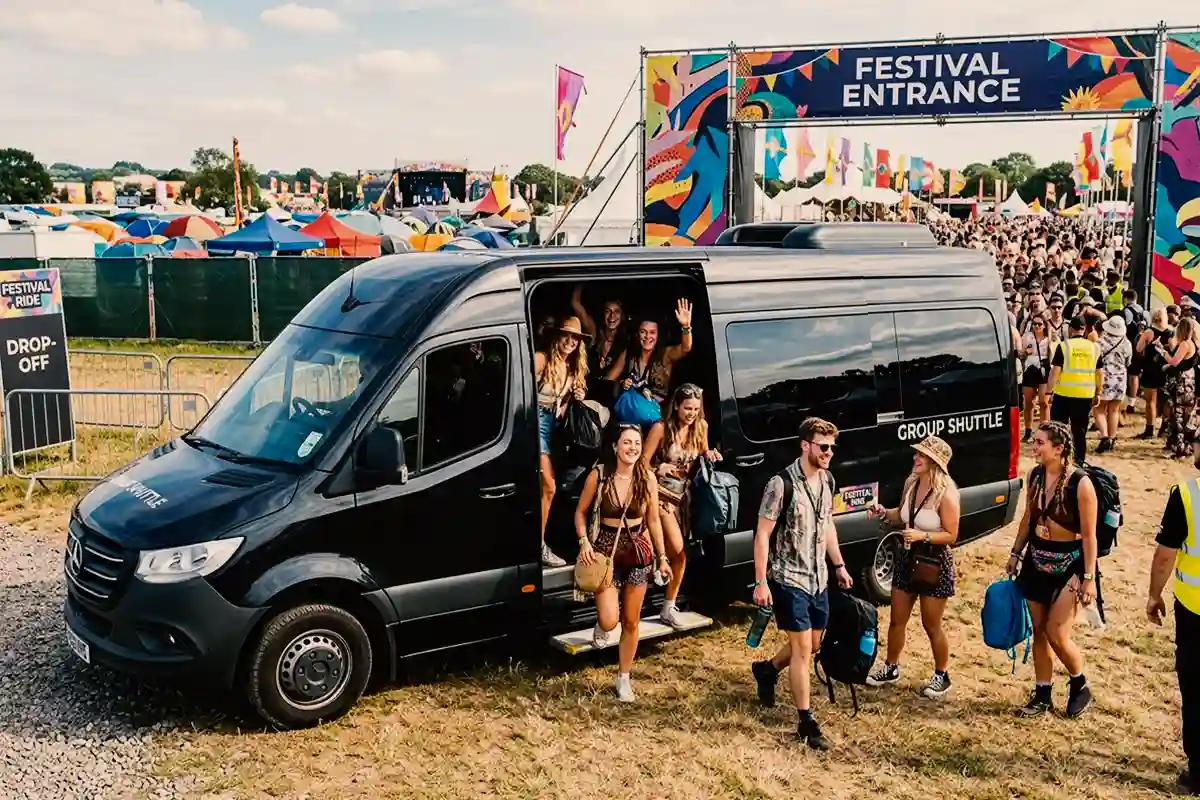 Best Ride-Sharing Options for Large Groups to Festivals